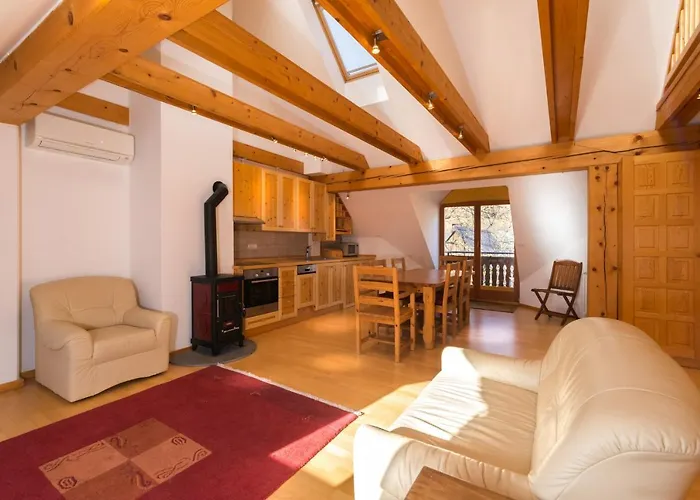 Koritnica Apartments