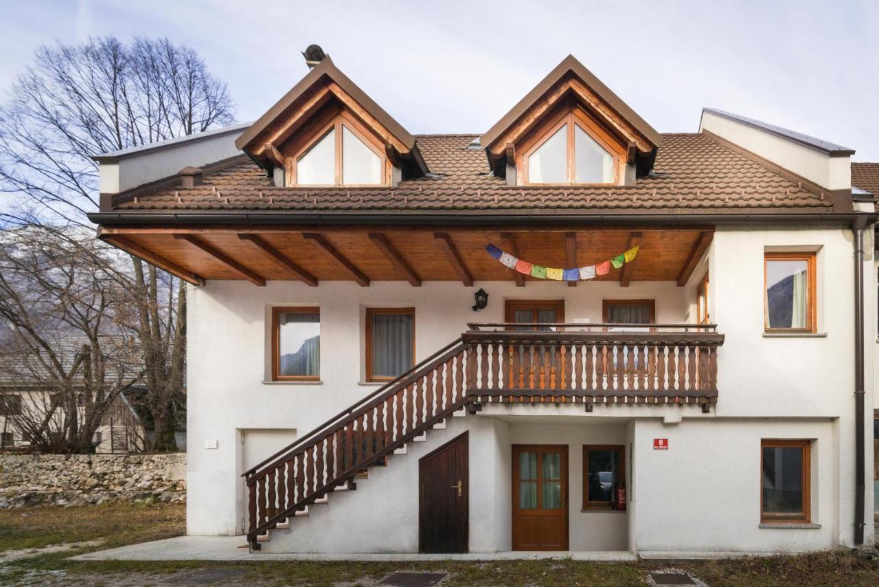 Koritnica Apartment